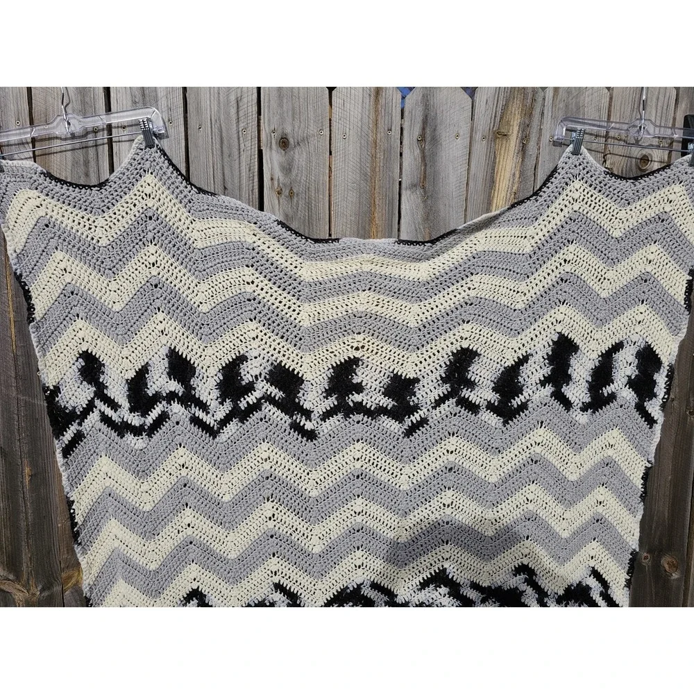 Vintage Large Crocheted Afghan Blanket Throw 60x56‎ Handwoven Grannycore